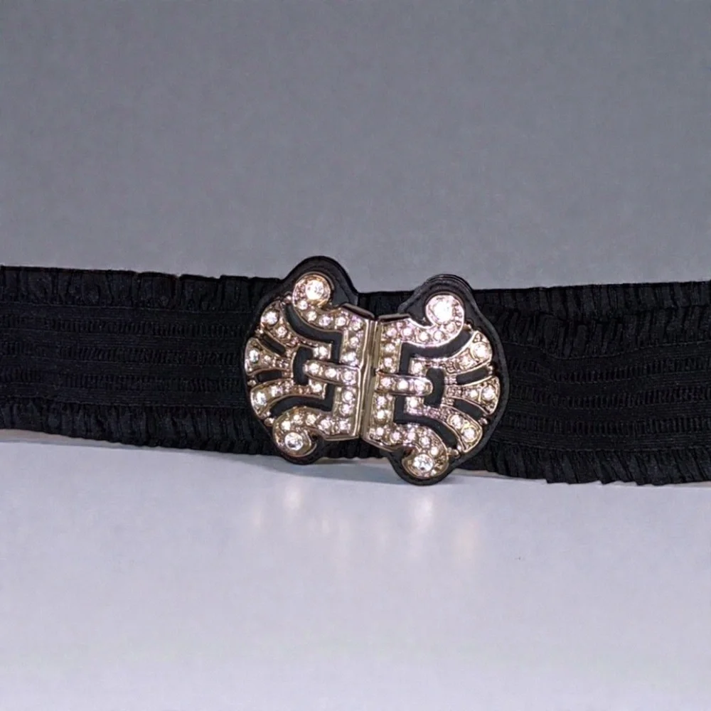 - Chicos Zoey rhinestone Embellished Black Belt size Medium